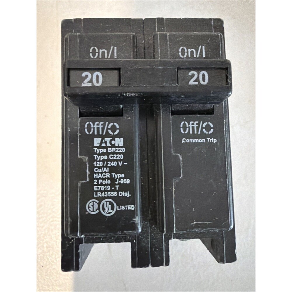 NEW Eaton BR220 20A 2-Pole Plug-In Circuit Breaker 120/240V AC Common Trip
